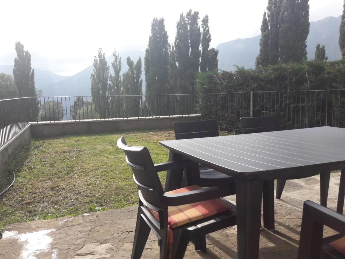Agradable Apartamento Con Jardin Privado En Cerler Eksteriør billede
